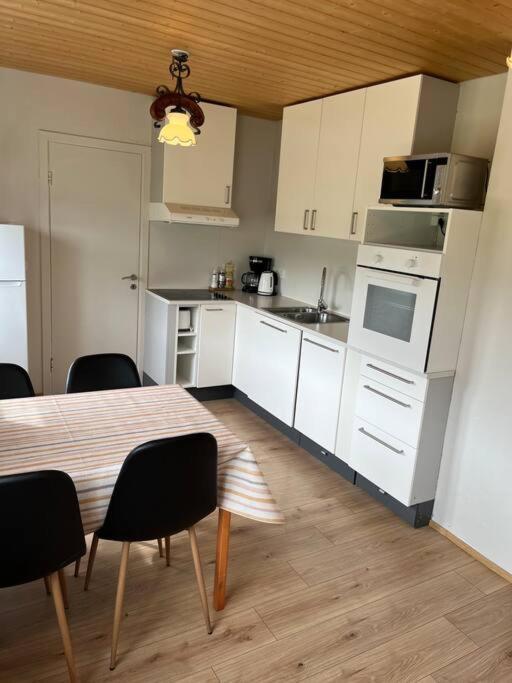 Black Valley Apartment Thoroddsstathir Exterior foto